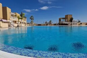 2BDR Comfy Apartment with Ocean View