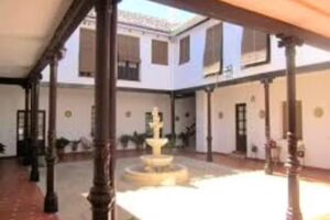 4 bedrooms house with furnished terrace at Almagro