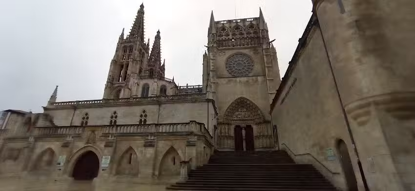 5 balcones a la Catedral by Unique Rooms