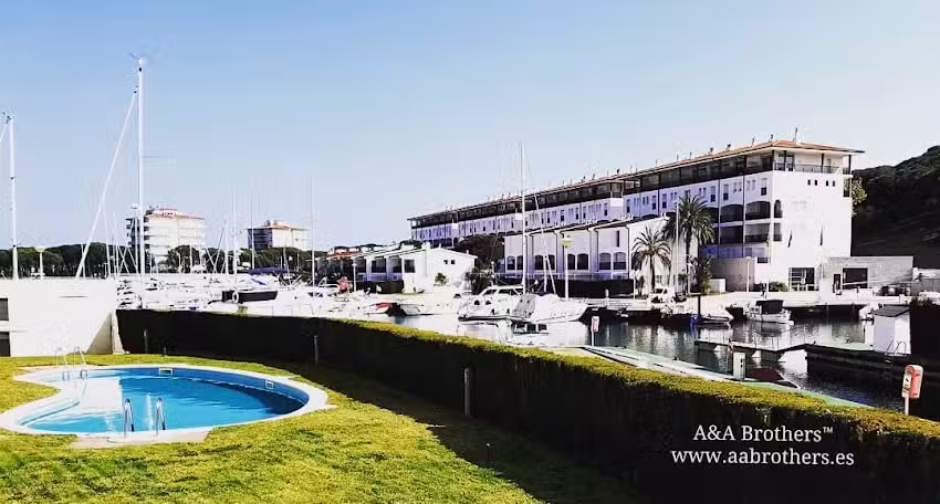 A&A Brothers&reg; -The Suites Apartments-