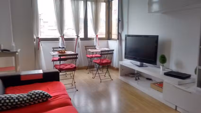 Abril Bed & Breakfast