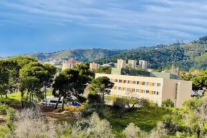&Agrave;gora BCN. Residencia Universitaria Internacional