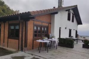 Agroturismo Montefr&iacute;o Nekazalturismoa