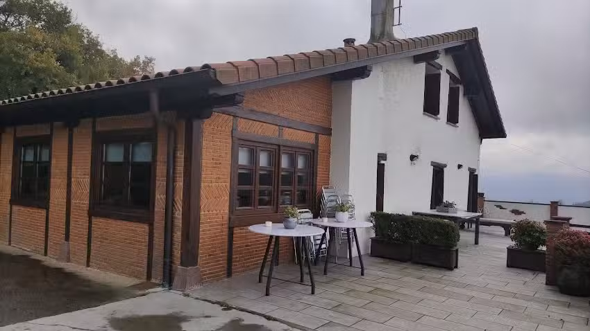 Agroturismo Montefr&iacute;o Nekazalturismoa