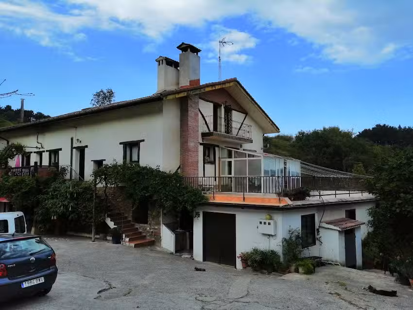 Agroturismo Sidrer&iacute;a Txindurri Iturri