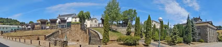 Ah&iacute;o San Mart&iacute;n, Apartamentos Rurales Casa de la Villa