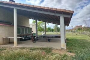 Albergue Casa Coke ,Zona de Acampada Berlanga