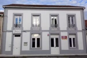 Albergue Cruces De Iria