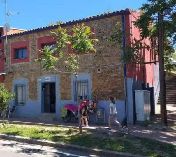 Albergue de Grimaldo &ndash; V&iacute;a de la Plata