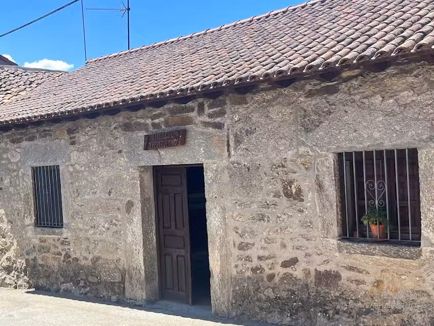 Albergue de Peregrinos de Mombuey