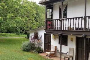 Albergue de Peregrinos La Ferrer&iacute;a de Amandi