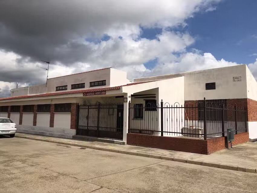 Albergue de peregrinos V&iacute;a de la plata