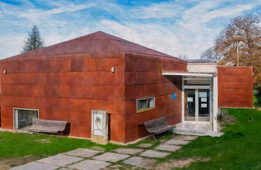 Albergue de Peregrinos Xunqueira