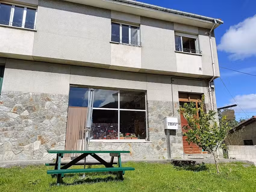 Albergue Del Peregrino El Texu