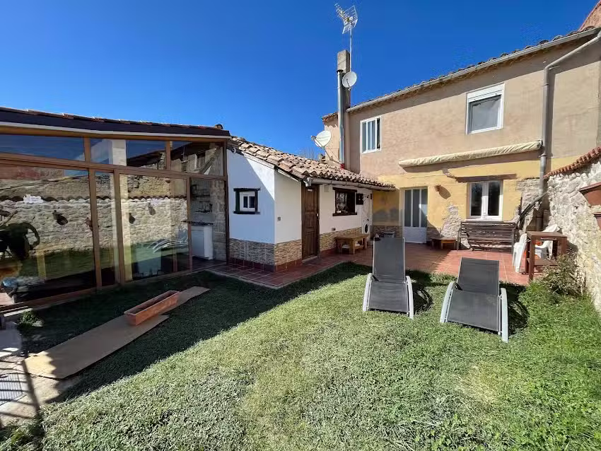 Albergue El Alfar de Rosal&iacute;a