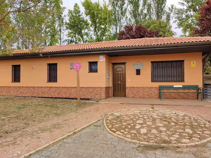 Albergue Esperanza Mart&iacute;nez
