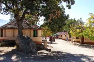 ALBERGUE-GRANJA ESCUELA-RESTAURANTE «PUERTA DEL CAMPO»
