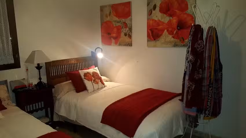 Albergue Juvenil Caba&ntilde;a de Luis Pinilla