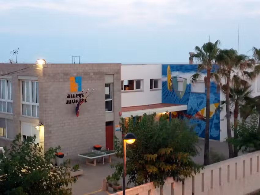 Albergue Juvenil Mar I Vent, Piles