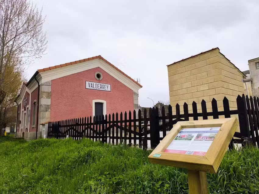 Albergue Municipal Amigos Leopoldo Panero