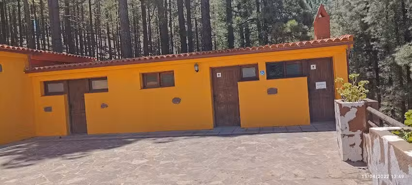 Albergue municipal de Camaretas