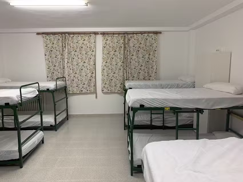 Albergue municipal de Naval