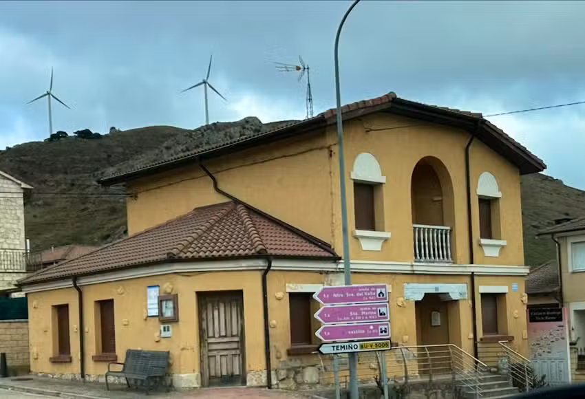Albergue Municipal de Peregrinos de Monasterio de Rodilla