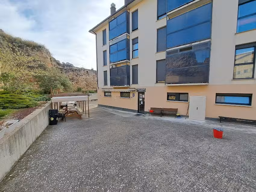 Albergue parroquial San Miguel de Estella.