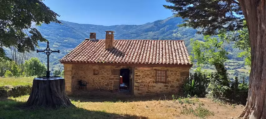 Albergue Parroquial Virgen de Bendue&ntilde;os