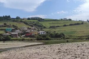 Albergue Playa de Cueva, Canero