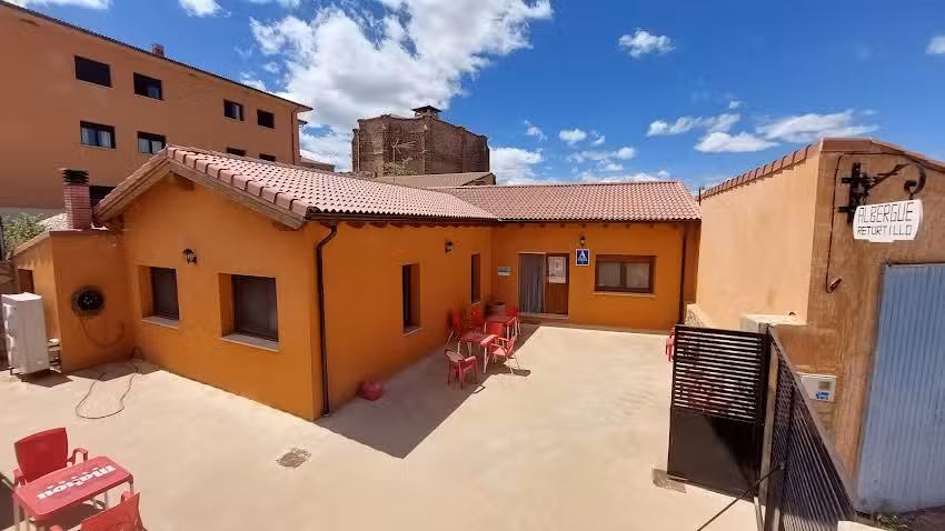 ALBERGUE RETORTILLO