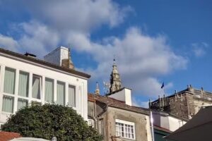 Albergue Santiago KM0