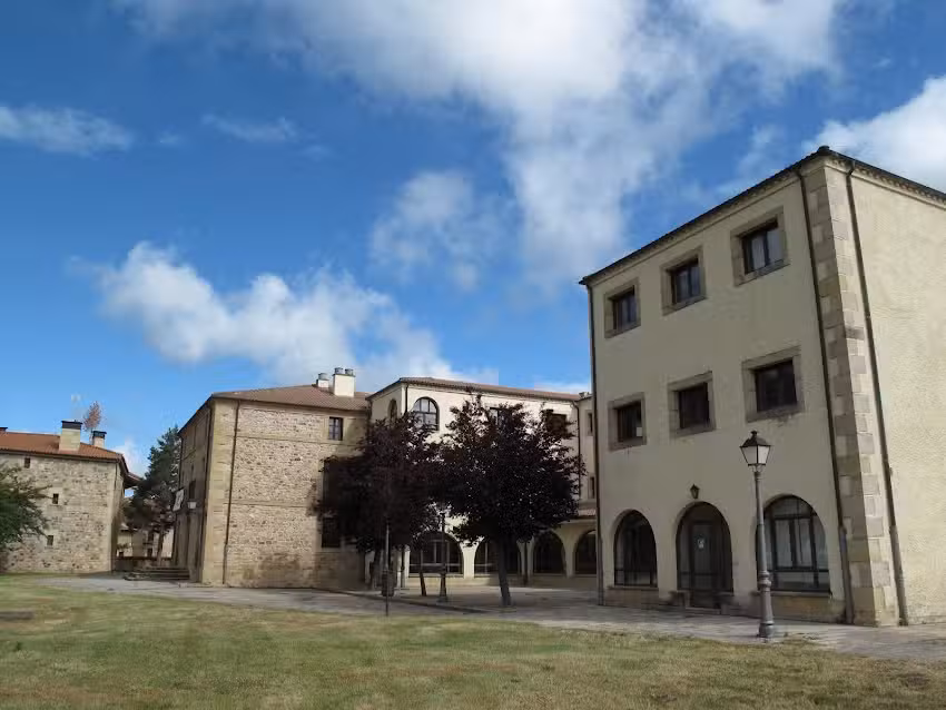 Albergue YMCA Salduero