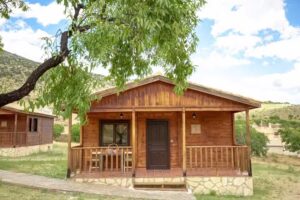Aldea Los Odres | Caba&ntilde;as de Madera con Piscina Privada y Barbacoa