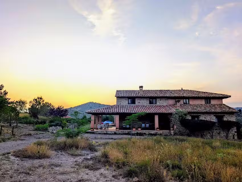 Alojamiento Rural Masia los Toranes