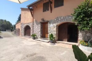 Alojamiento tur&iacute;stico MAS GUIXOT