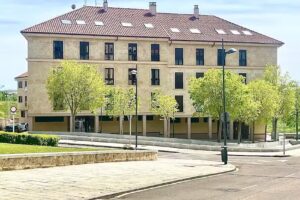 Alojamiento Tur&iacute;stico Plaza Fontana