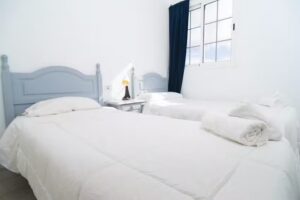 Alojamientos El Baj&oacute;n