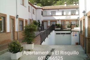 Alojamientos El Risquillo