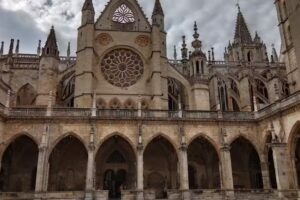 Alojamientos R&iacute;o Cares