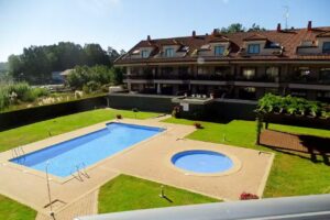 Alquiler sanxenxo con piscina Residencial Vichona