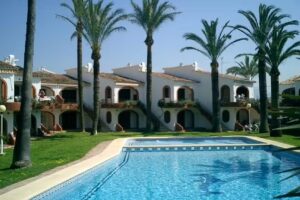 Alquileres Urb Caba&ntilde;as II. Las Ranas