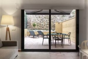 Alta House Apartments 4 vents