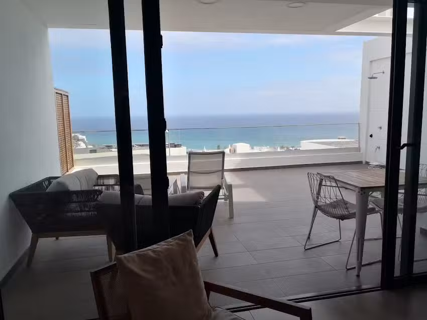 Altos de la Gloria Beach Apartments