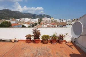 An apartment in Xeraco with 3 bedrooms, located near beach and Gandia