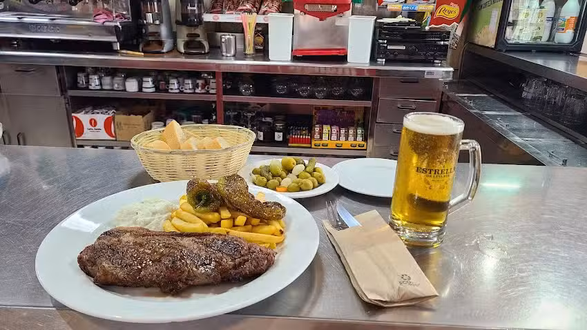 Andalucia Baul, A-92, Salida 26