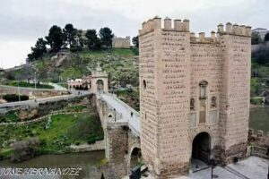 Antequeruela Tourists Home