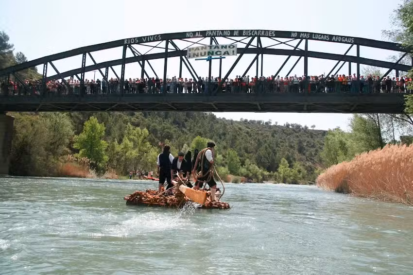 Aparcamiento &Aacute;rea de Autocaravanas de Biscarru&eacute;s