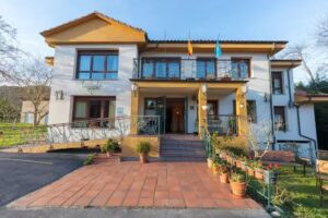 Apartahotel Tr&eacute;bede