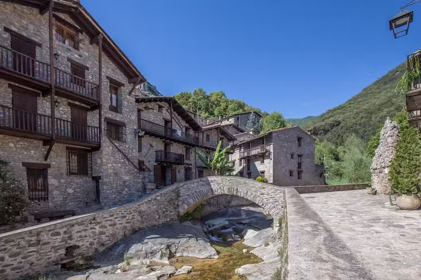 Apartament tur&iacute;stic Can Criach. Beget, (Vall de Camprodon-Alta Garrotxa)